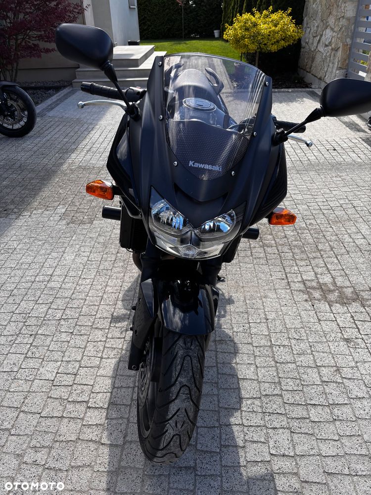 Kawasaki ZR - 3