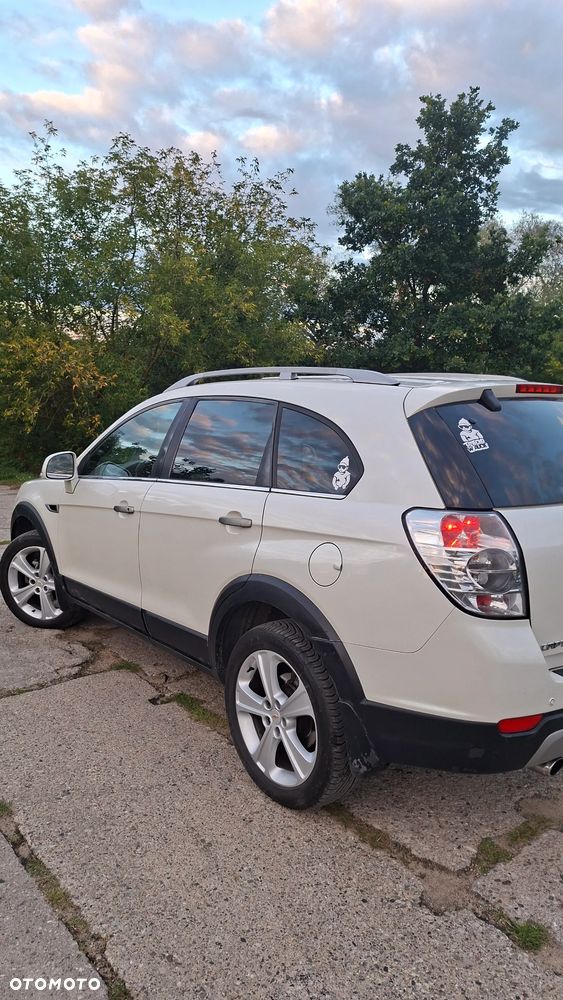 Chevrolet Captiva 2.2 d LT+ - 15