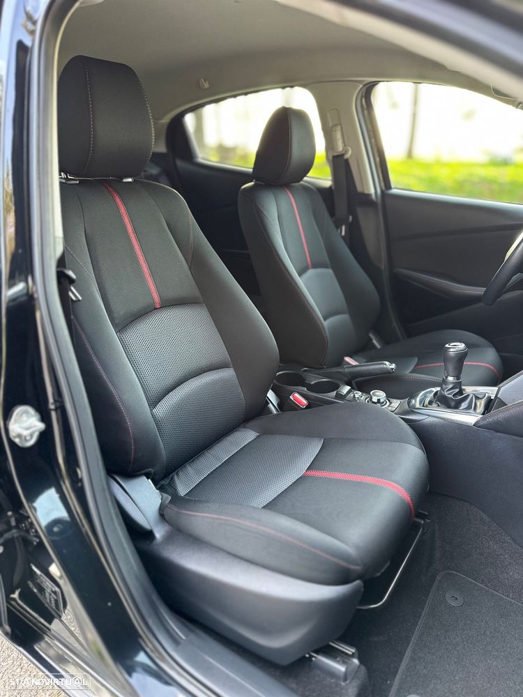 Mazda 2 1.5 Sky.Excellence Pack HS Navi - 38