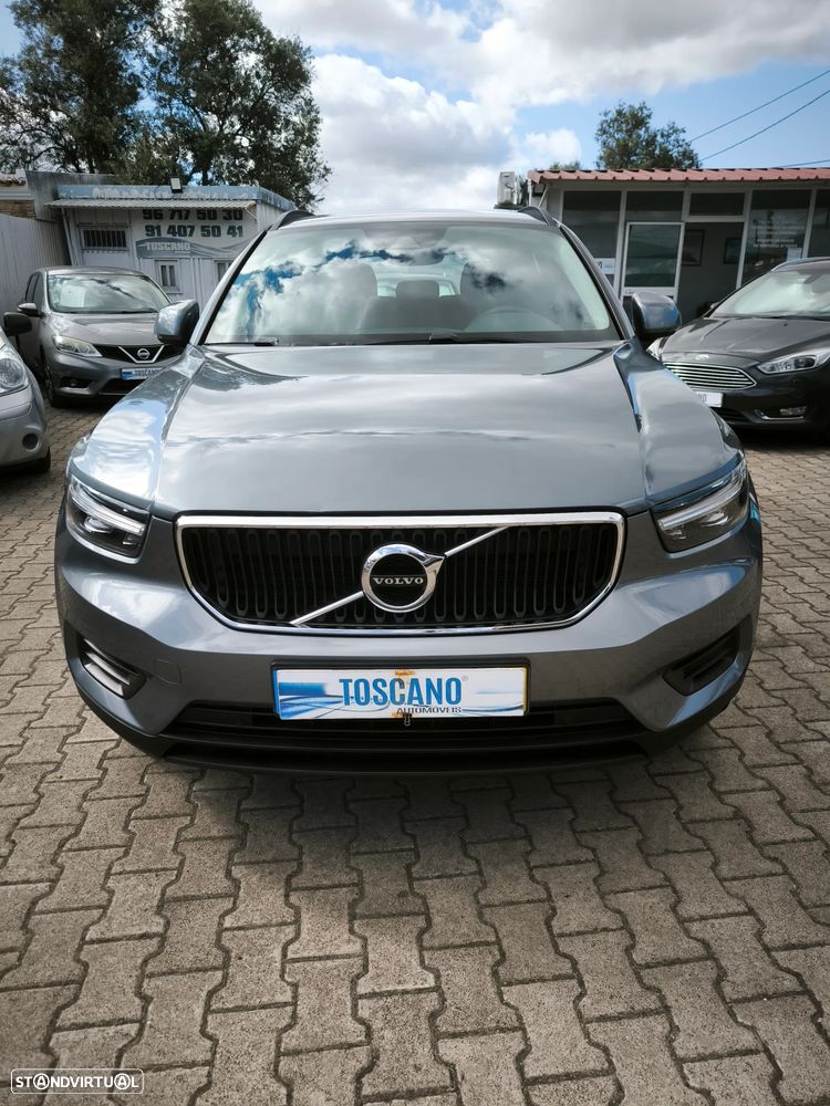 Volvo XC 40 1.5 T3 Tech Edition - 2
