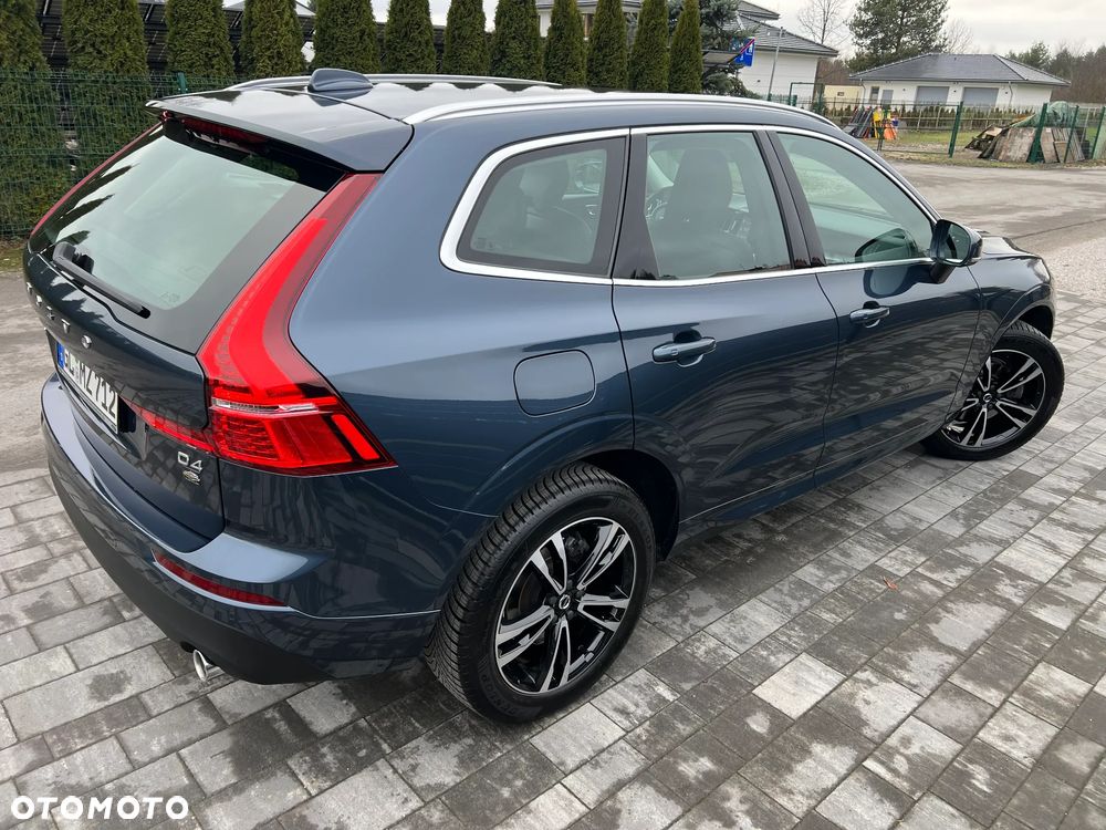 Volvo XC 60 D4 Geartronic Momentum Pro - 18