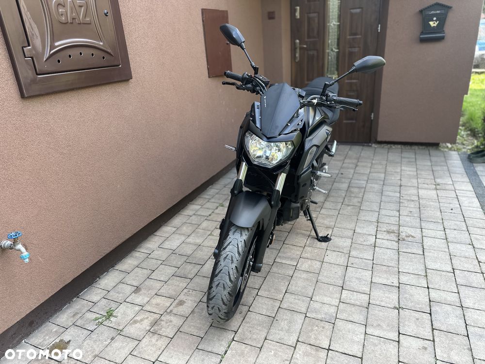 Yamaha MT - 10