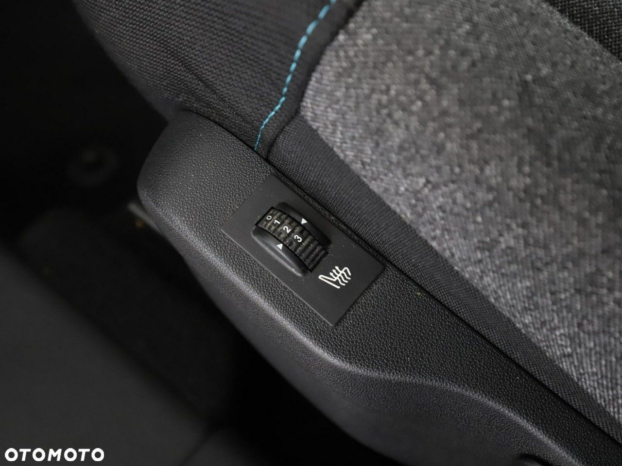 Citroën C4 Cactus Pure Tech e-THP 110 Stop&Start Shine - 34