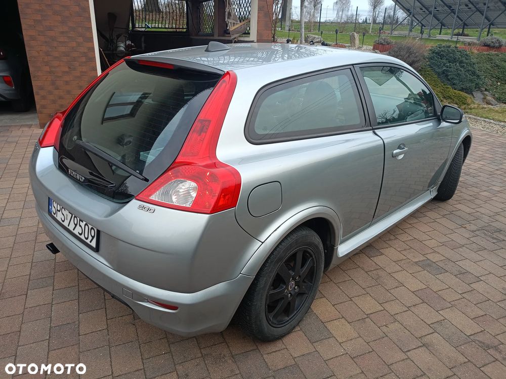 Volvo C30 2.0D Momentum - 5