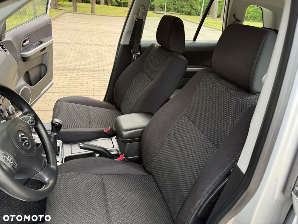 Suzuki Grand Vitara - 27