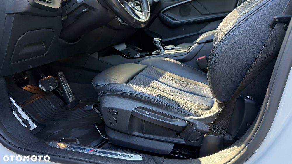 BMW Seria 1 - 12