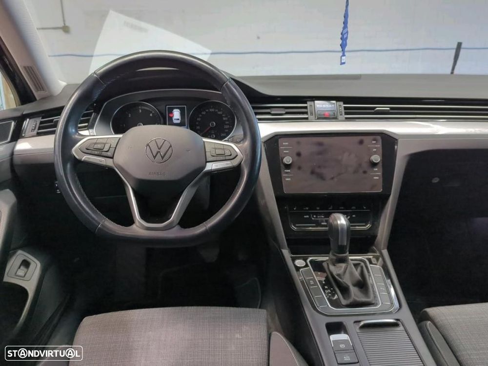 VW Passat Variant 2.0 TDI Business DSG - 3