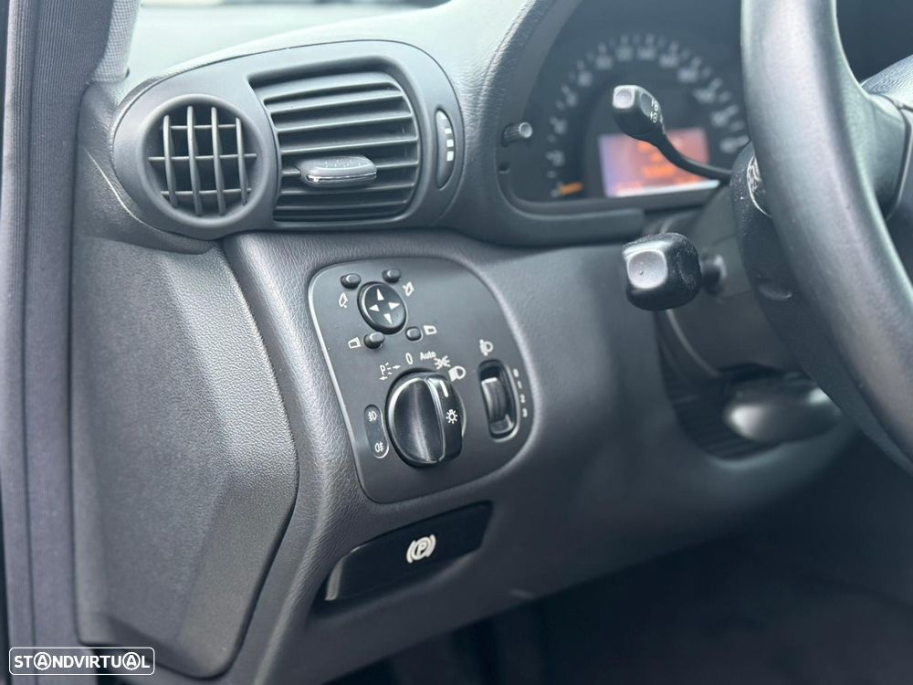 Mercedes-Benz C 220 CDI Avantgarde - 17