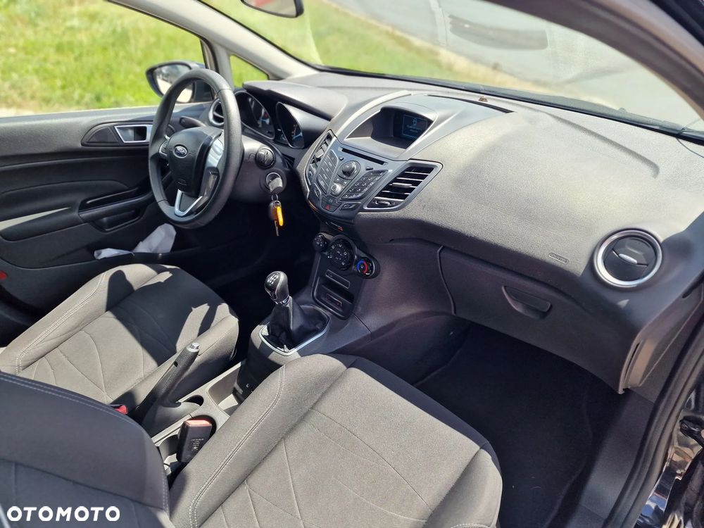 Ford Fiesta 1.0 EcoBoost Trend - 29