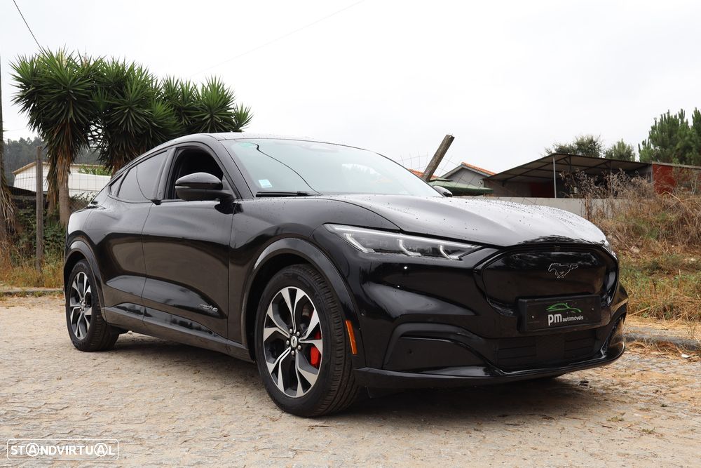 Ford Mustang Mach-E AWD PREMIUM - 2