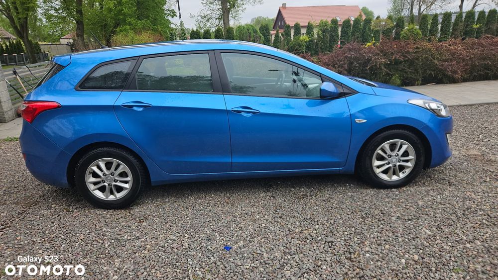 Hyundai i30 1.6 CRDi Blue Style - 4