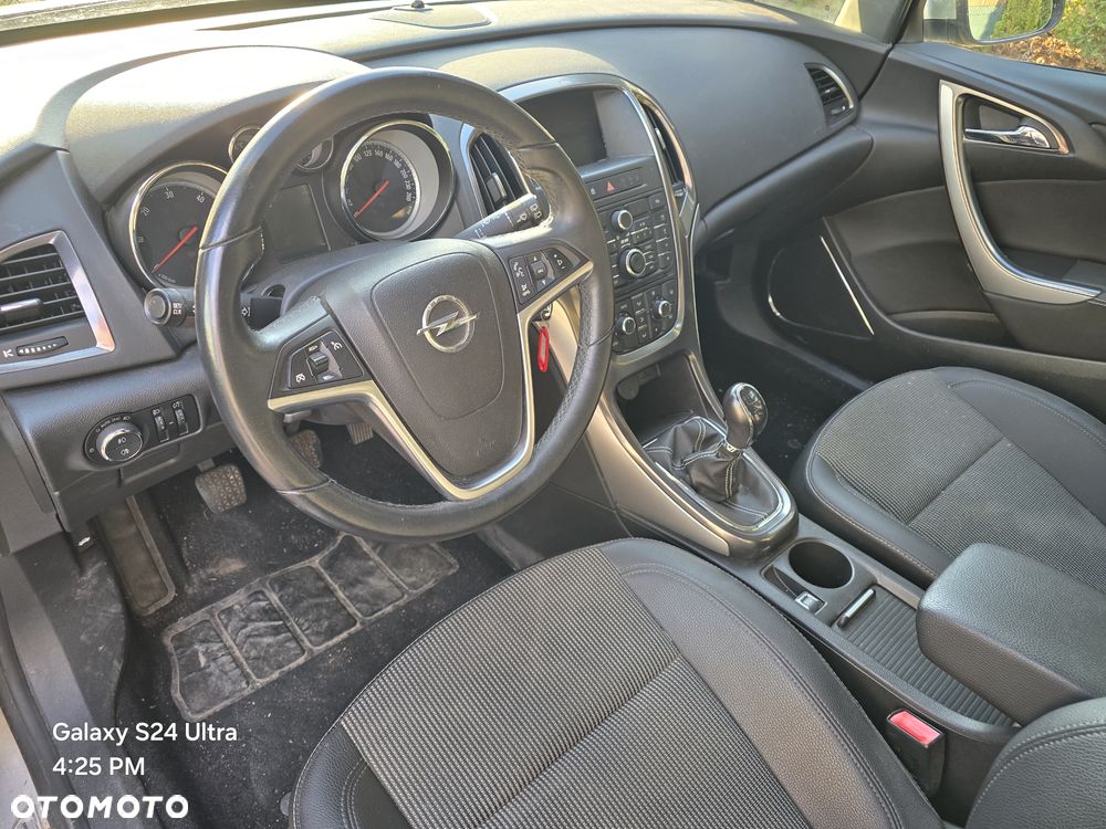 Opel Astra 1.7 CDTI Cosmo - 10