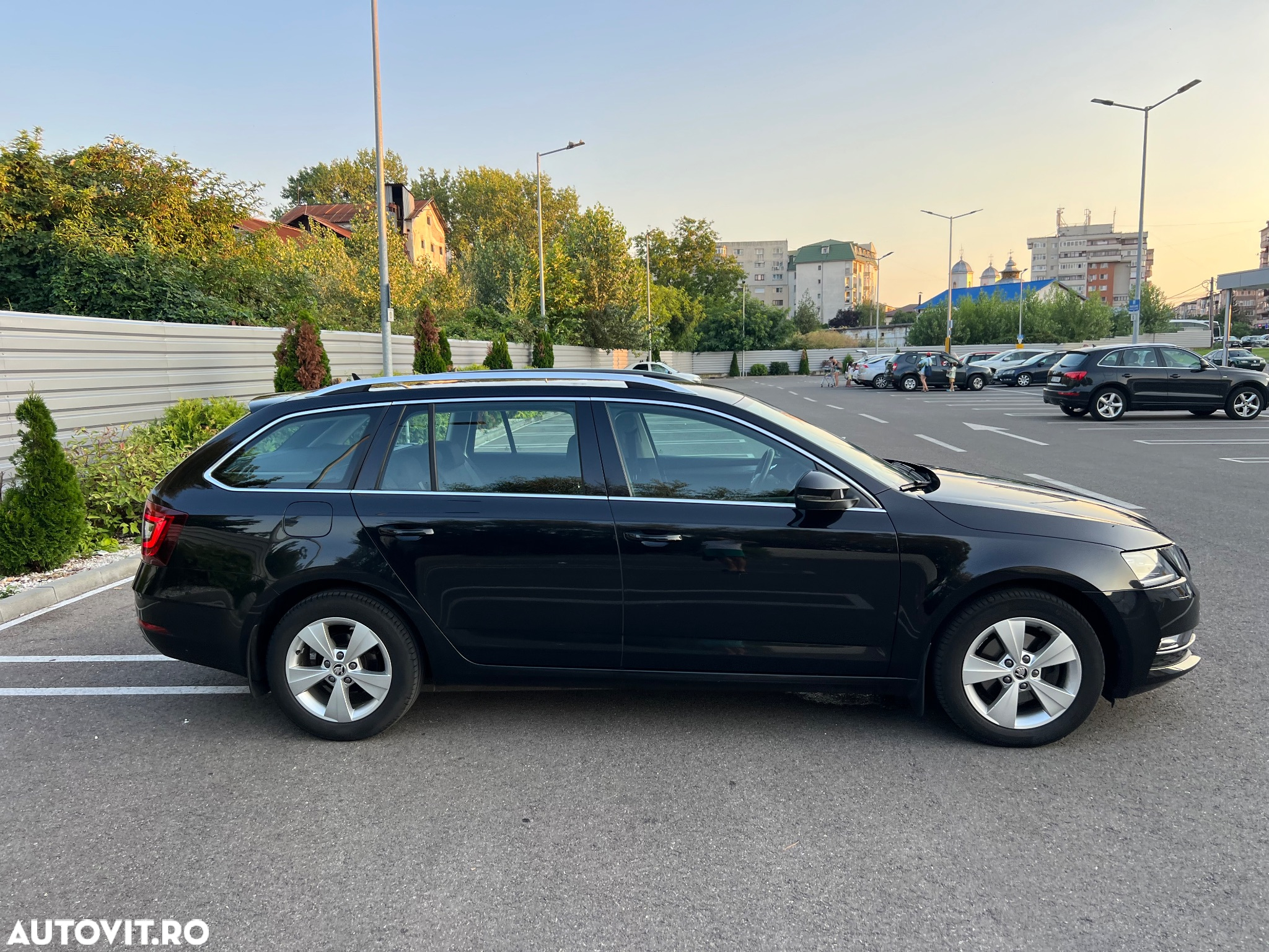 Skoda Octavia 2.0 TDI DSG Style - 26