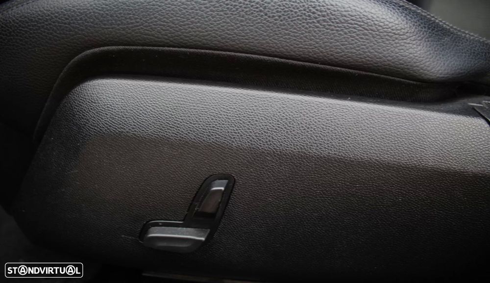 Mercedes-Benz E 250 BlueTEC Avantgarde - 24
