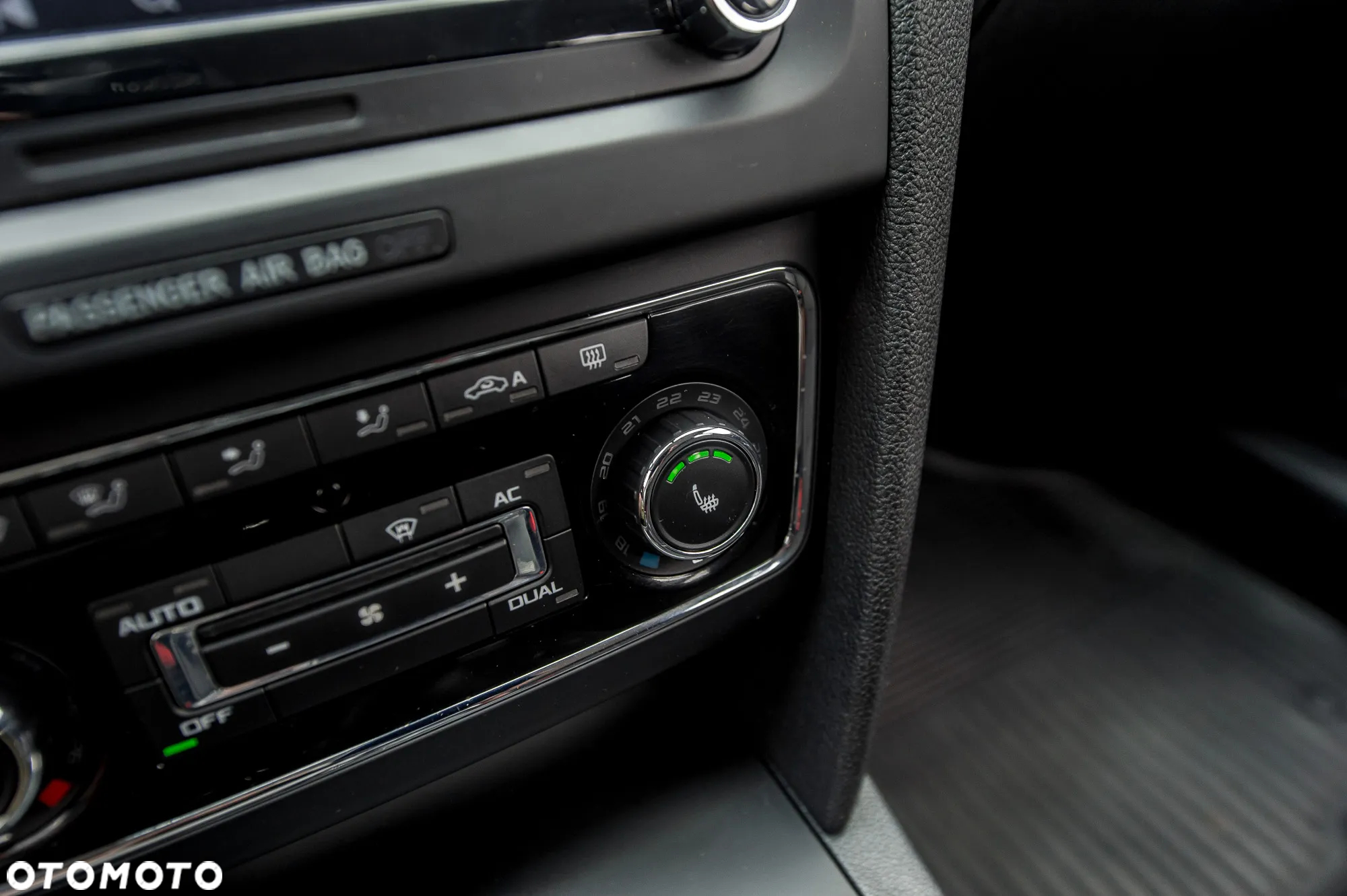 Skoda Superb Combi 2.0 TDI Exclusive - 30