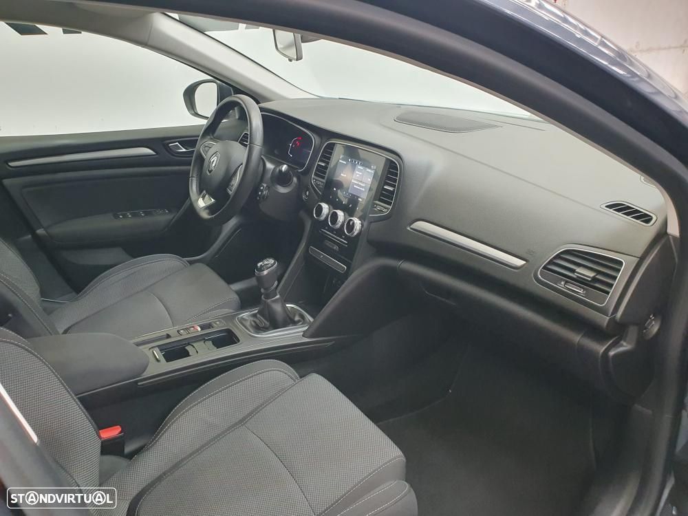 Renault Mégane 1.5 Blue dCi Zen - 11