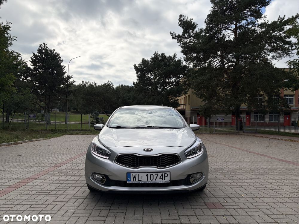Kia Ceed 1.6 GDI L - 2