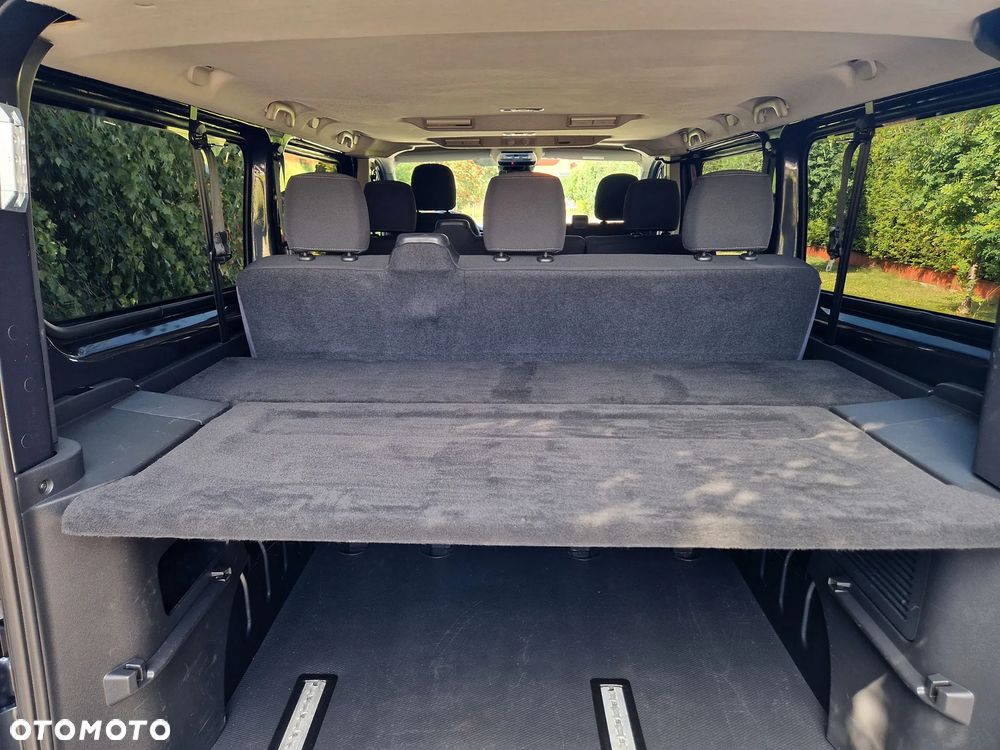 Renault Trafic 2.0 dCi - 37