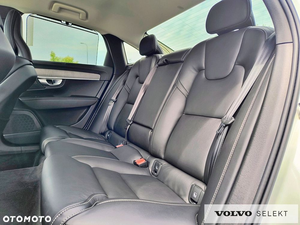 Volvo S90 - 33