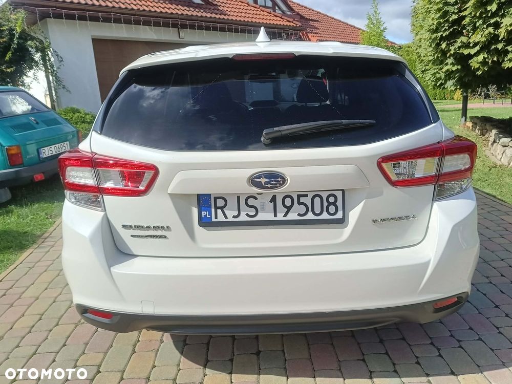 Subaru Impreza 1.6i Lineartronic Exclusive - 9