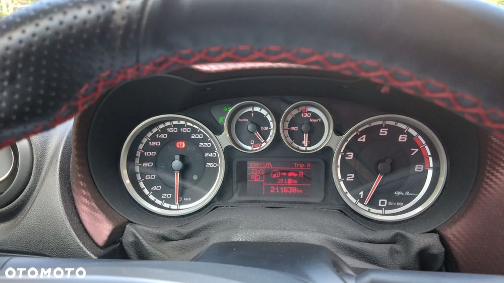 Alfa Romeo Mito 1.4 TB Distinctive - 11