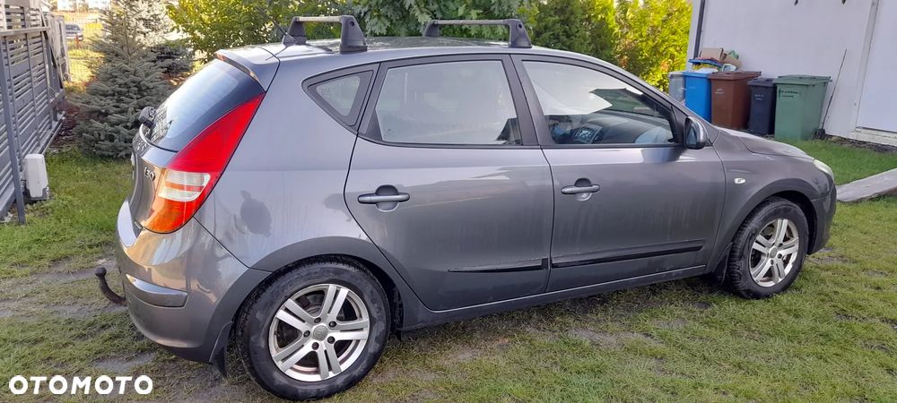 Hyundai i30 1.6 CRDi Comfort - 5