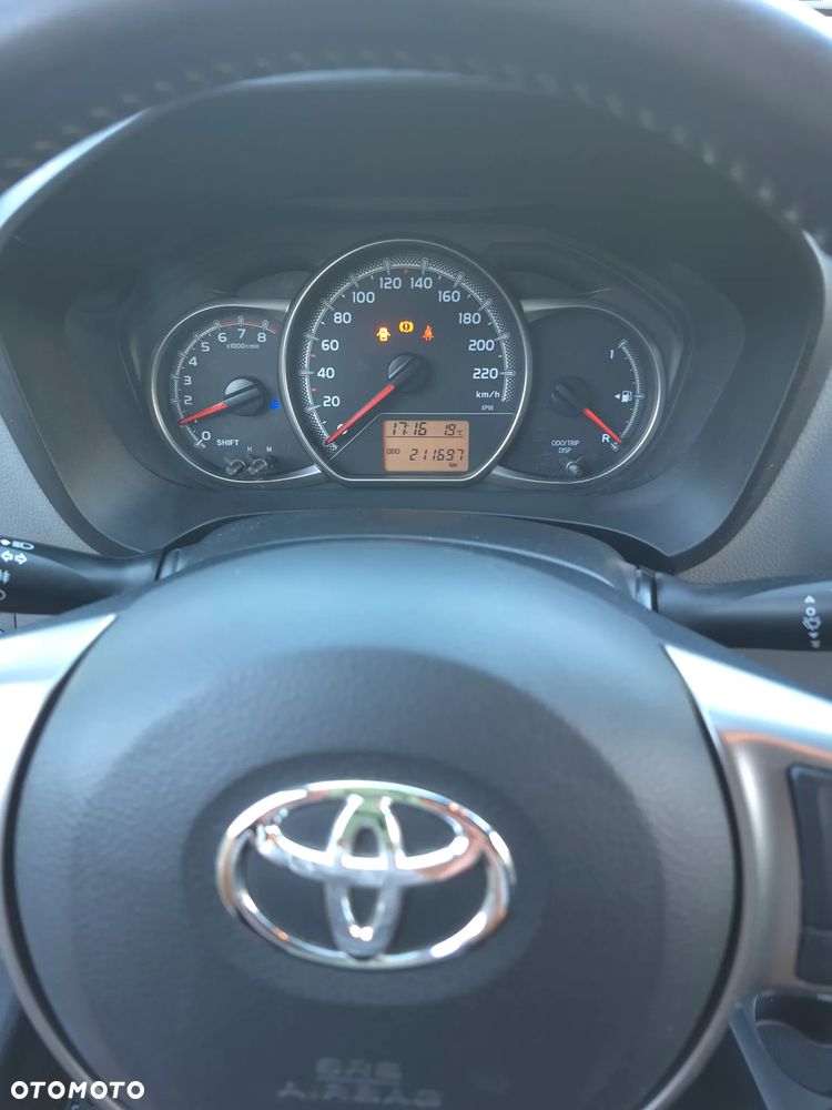 Toyota Yaris 1.33 Life - 10
