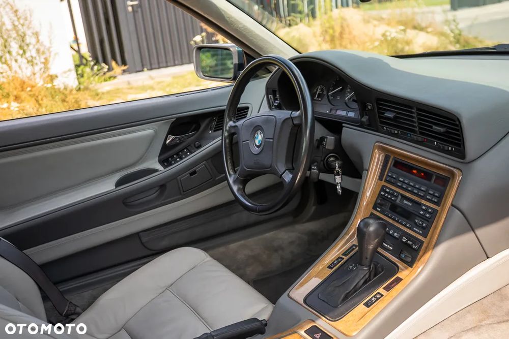 BMW Seria 8 - 29