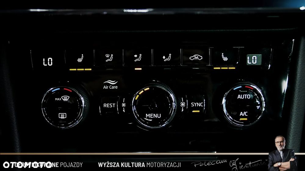 Skoda Superb 2.0 TDI SCR Ambition DSG - 26