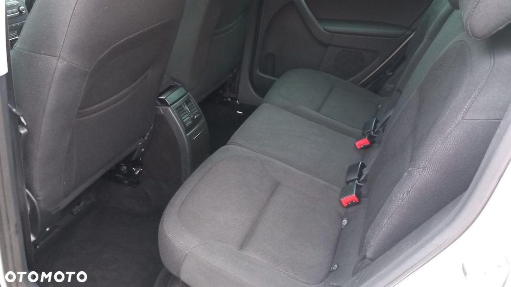 Skoda Yeti 1.4 TSI DSG Ambition - 17