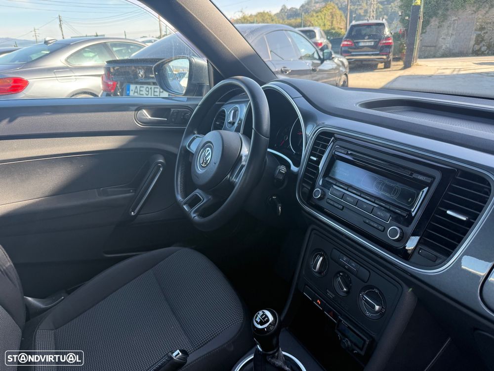 VW New Beetle 1.6 TDi Design - 12
