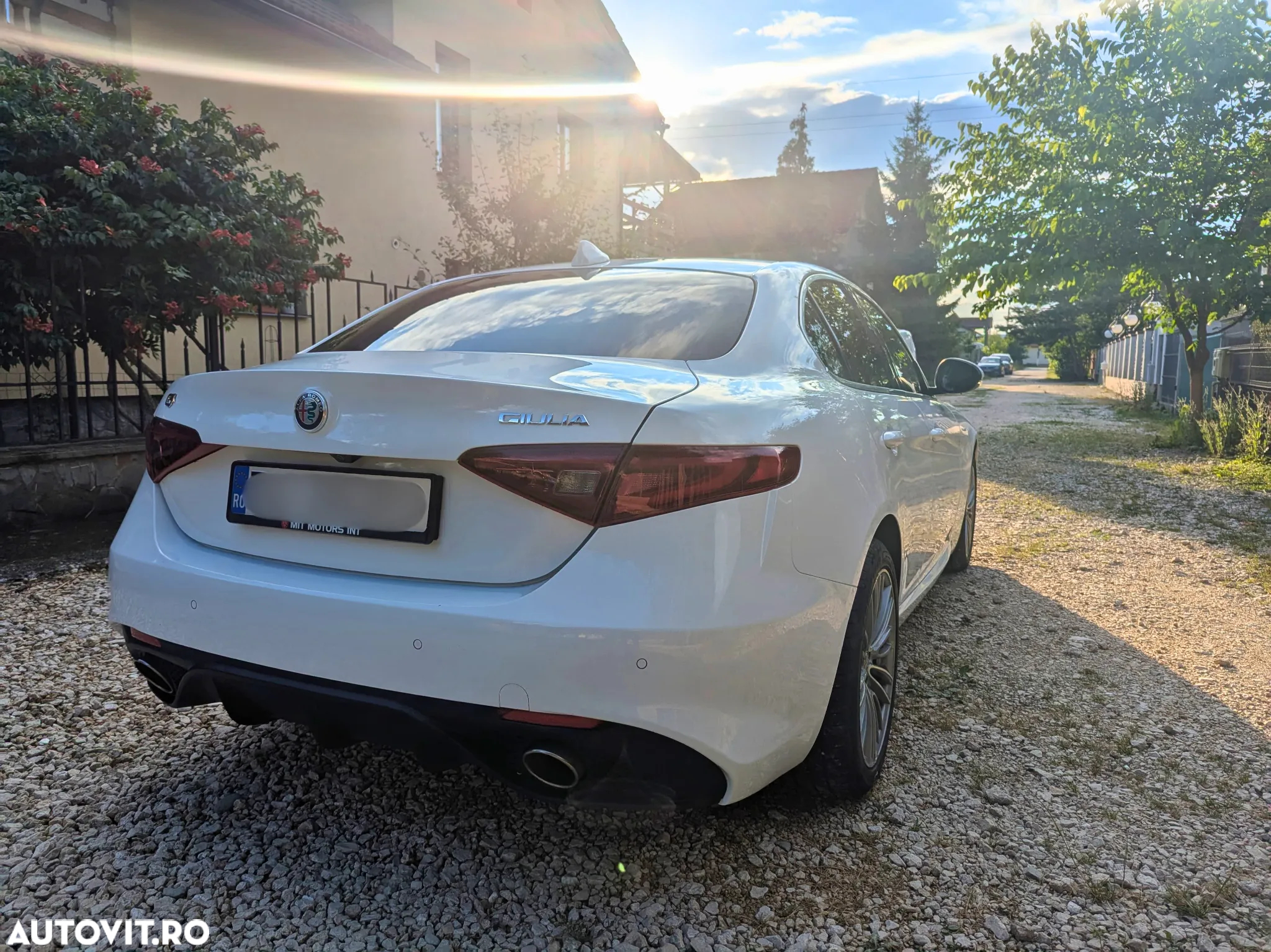 Alfa Romeo Giulia 2.0 Turbo AWD AT8 Veloce - 4