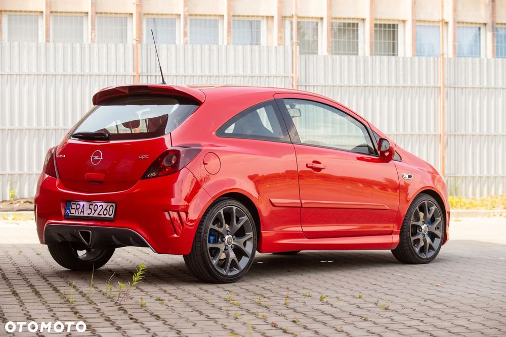 Opel Corsa 1.6T OPC - 5