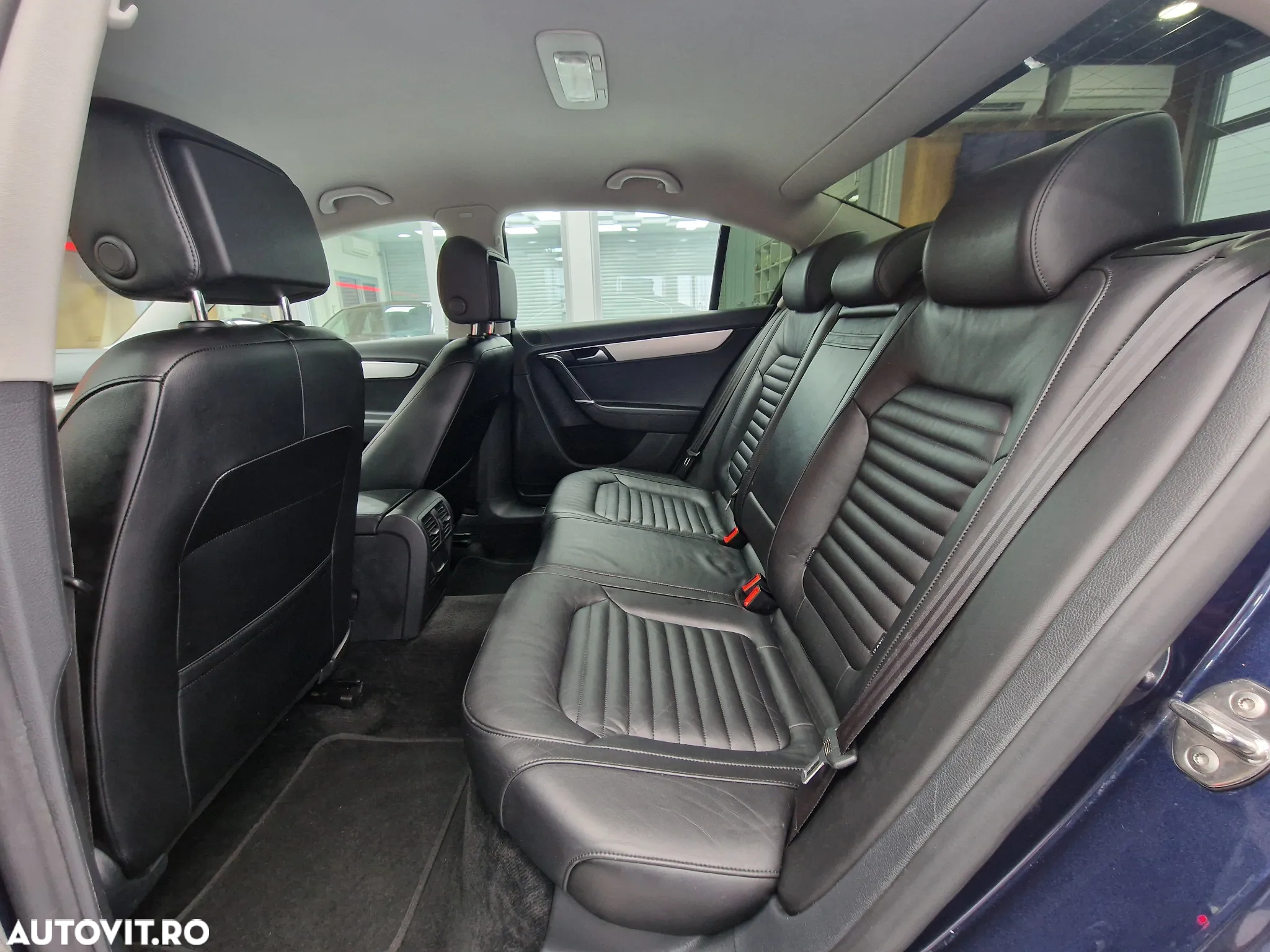 Volkswagen Passat 2.0 TSI DSG Exclusive - 7