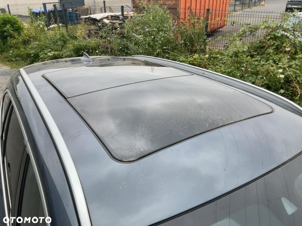 BMW X1 sDrive16d - 8