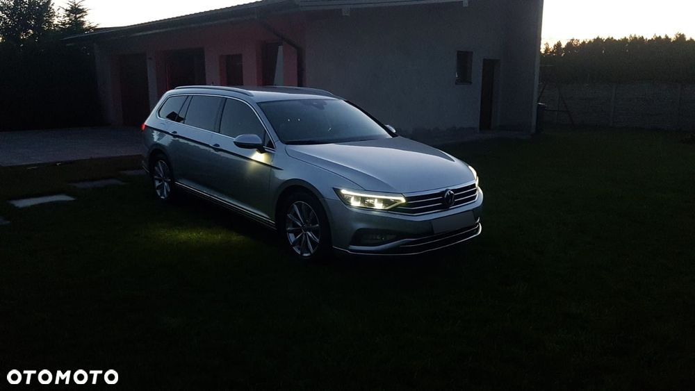 Volkswagen Passat - 9