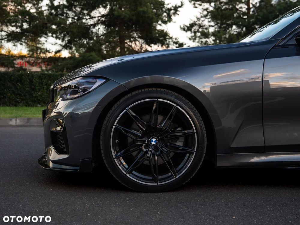 BMW Seria 3 - 12