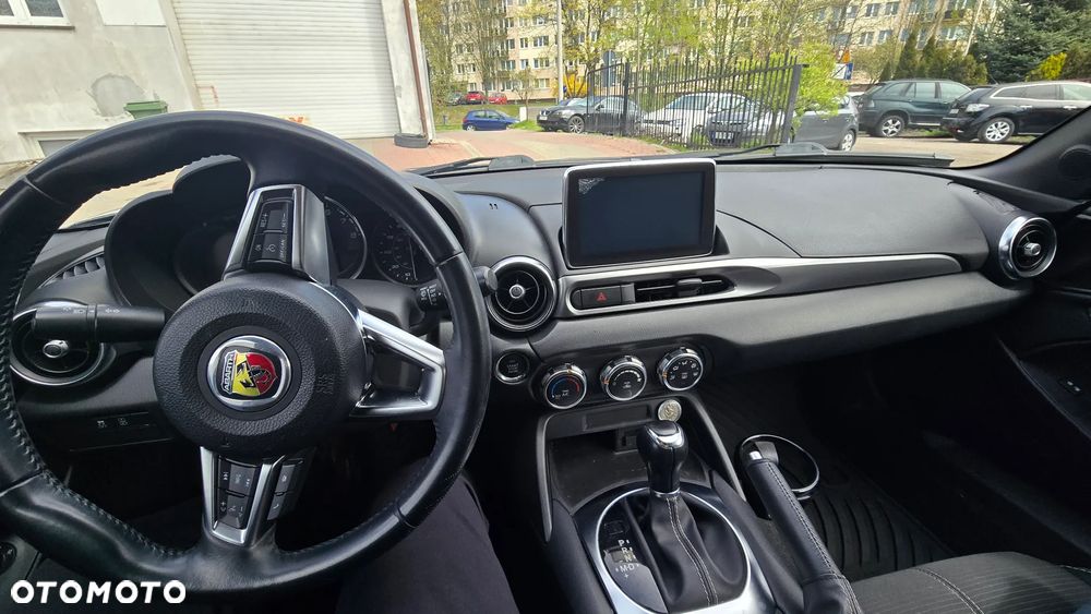 Fiat 124 Spider 1.4 MultiAir Turbo Automatik Lusso - 9