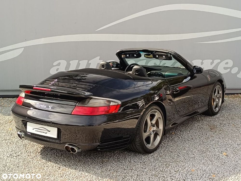 Porsche 911 - 16