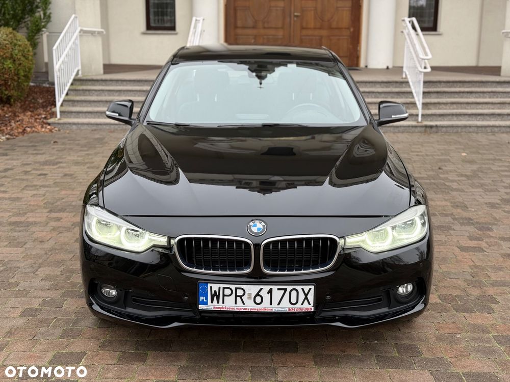BMW Seria 3 320i Edition Luxury Line Purity - 3