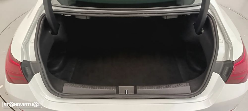 Mercedes-Benz CLA 180 d - 30