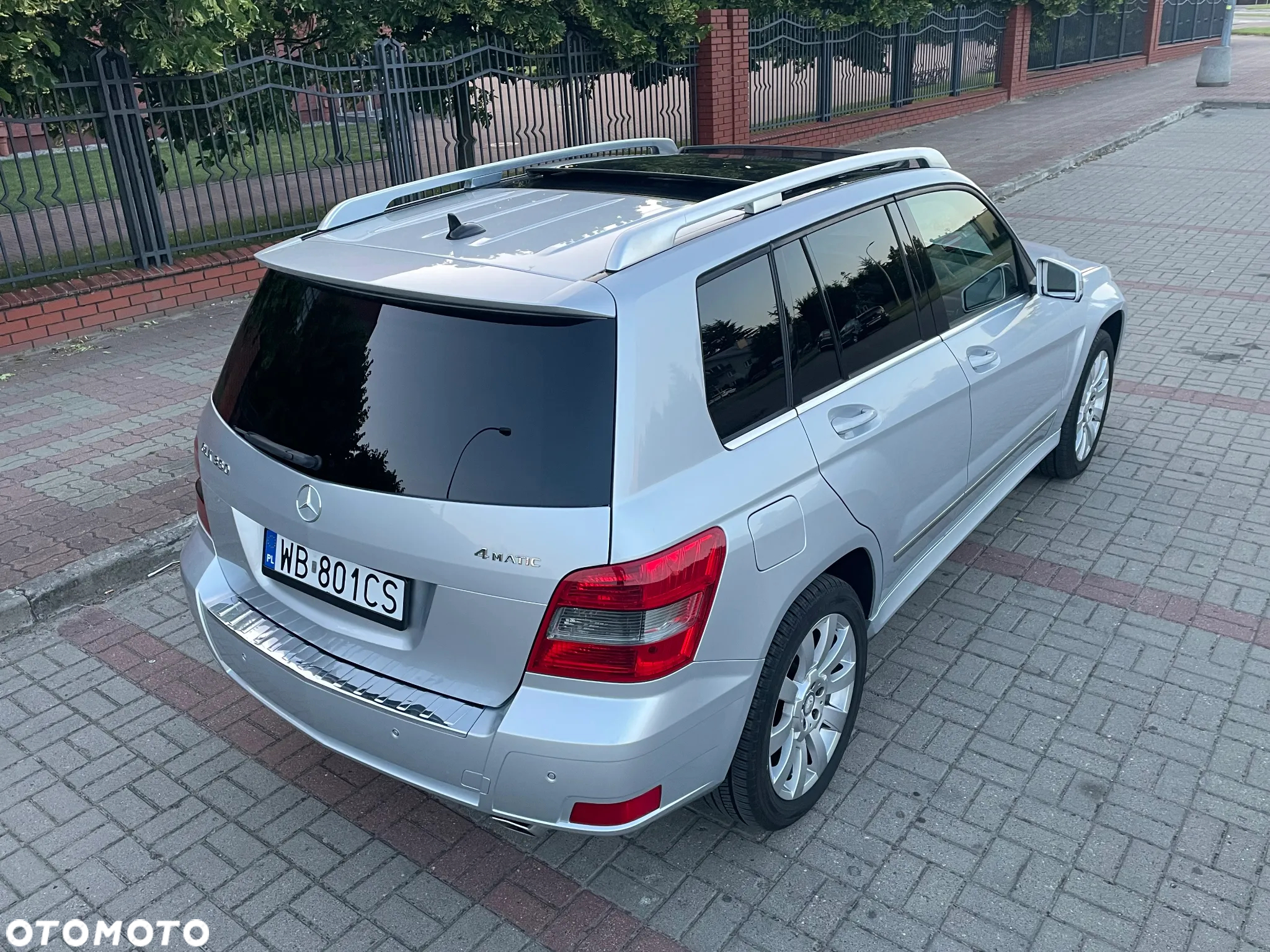 Mercedes-Benz GLK - 8