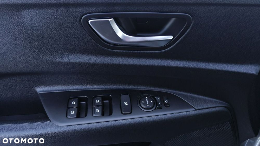 Kia Stonic - 9