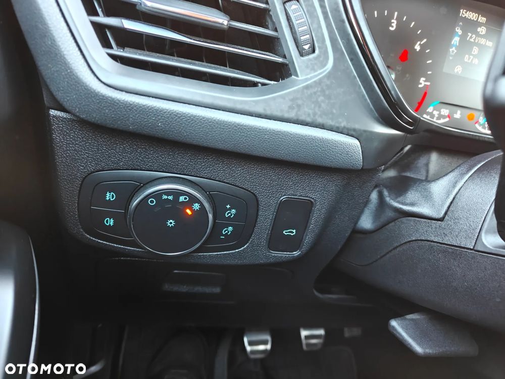 Ford Focus 1.5 EcoBlue Start-Stopp-System ST-LINE - 15