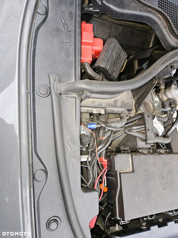 Dodge Durango 5,7 R/T - 32