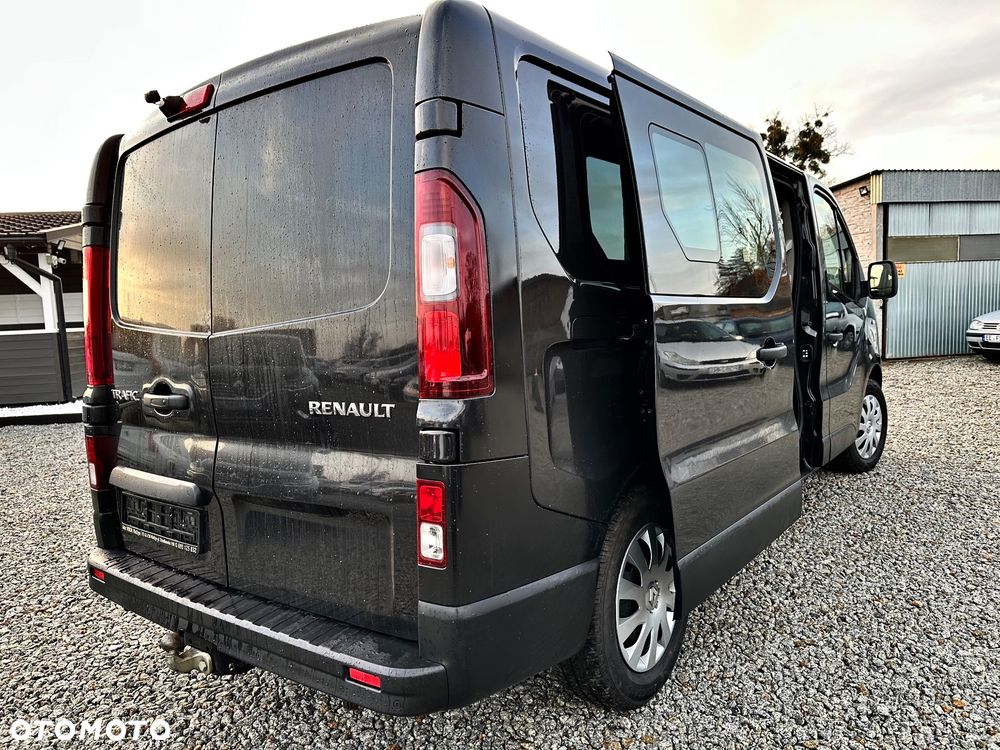 Renault Trafic Grand 2.0 dCi EDC - 4