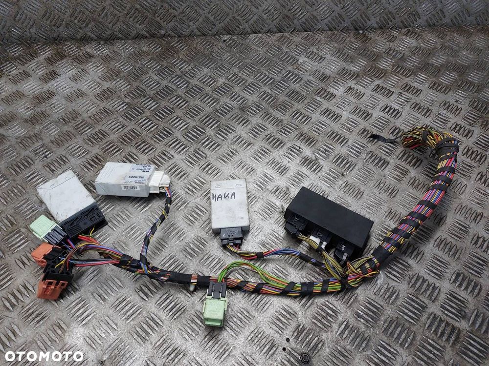 MODUŁ HAKA MODUŁ POMPY MODUŁ ZAWIESZENIA MODUŁ PDC WIĄZKA BMW E61 E60 - 11