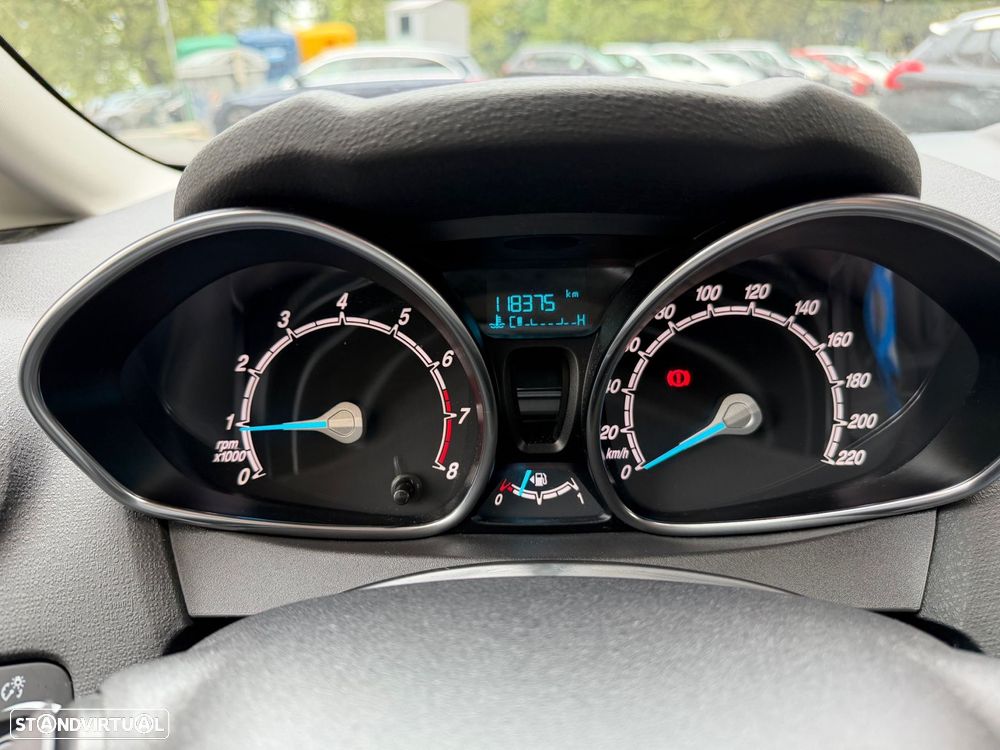 Ford Fiesta 1.0 Titanium - 28