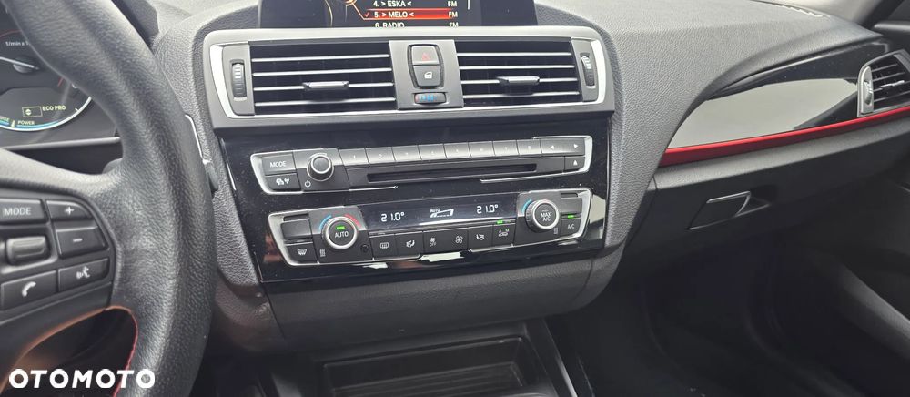 BMW Seria 1 116d Sport Line - 21