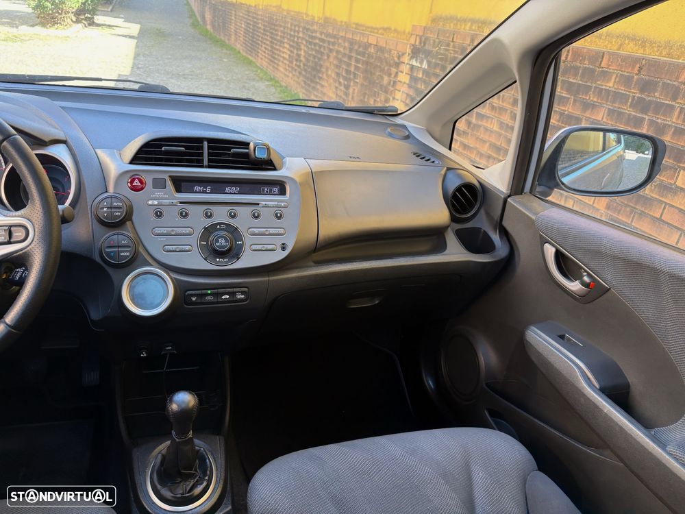 Honda Jazz 1.4 i-VTEC Executive - 14